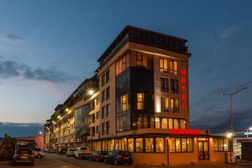 Отель Avenue Hotel Бургас